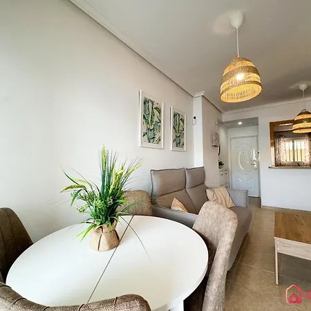 Cómodo Y Céntrico Magic World