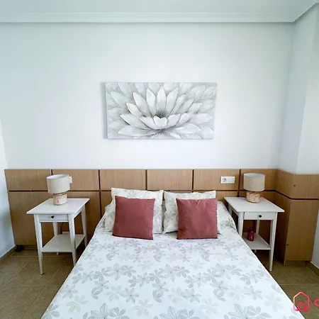 Cómodo Y Céntrico Magic World